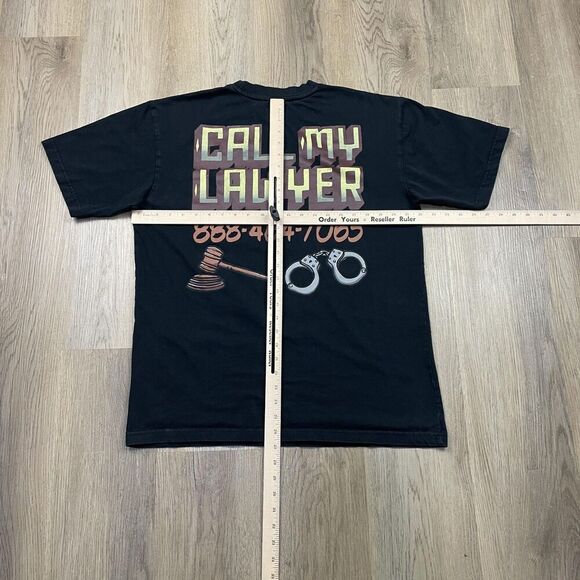 Market Shirt Mens Large Black Call My Lawyer Graphic Tee Made Pakistan Humor - Picture 7 of 10